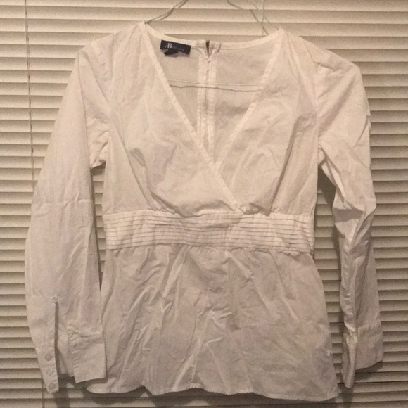 Pretty women's blouse - Picture 1 of 2